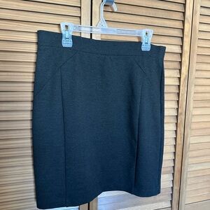 Woman Charcoal Grey Pencil skirt Size Large